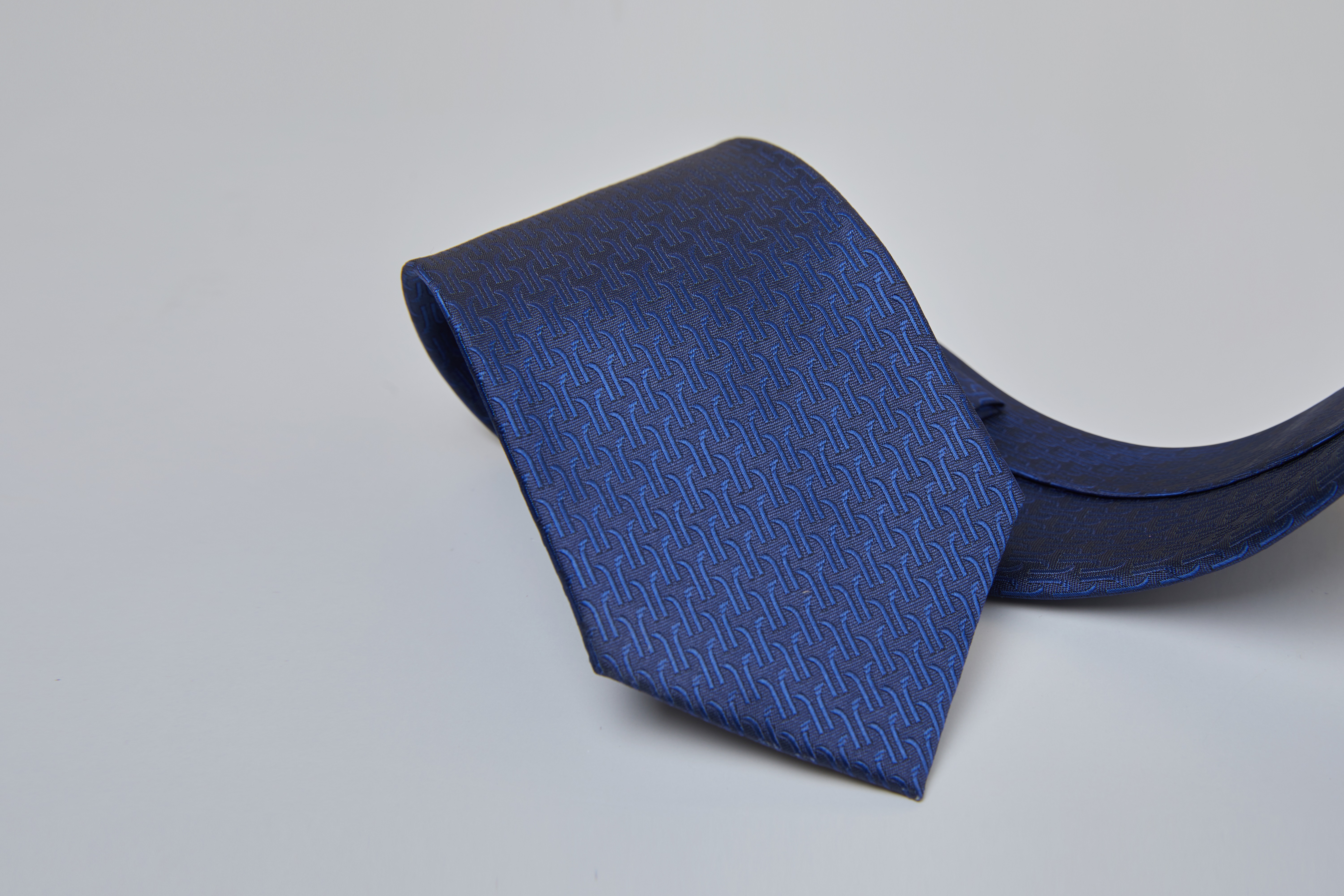 藏蓝腰果提花桑蚕丝领带